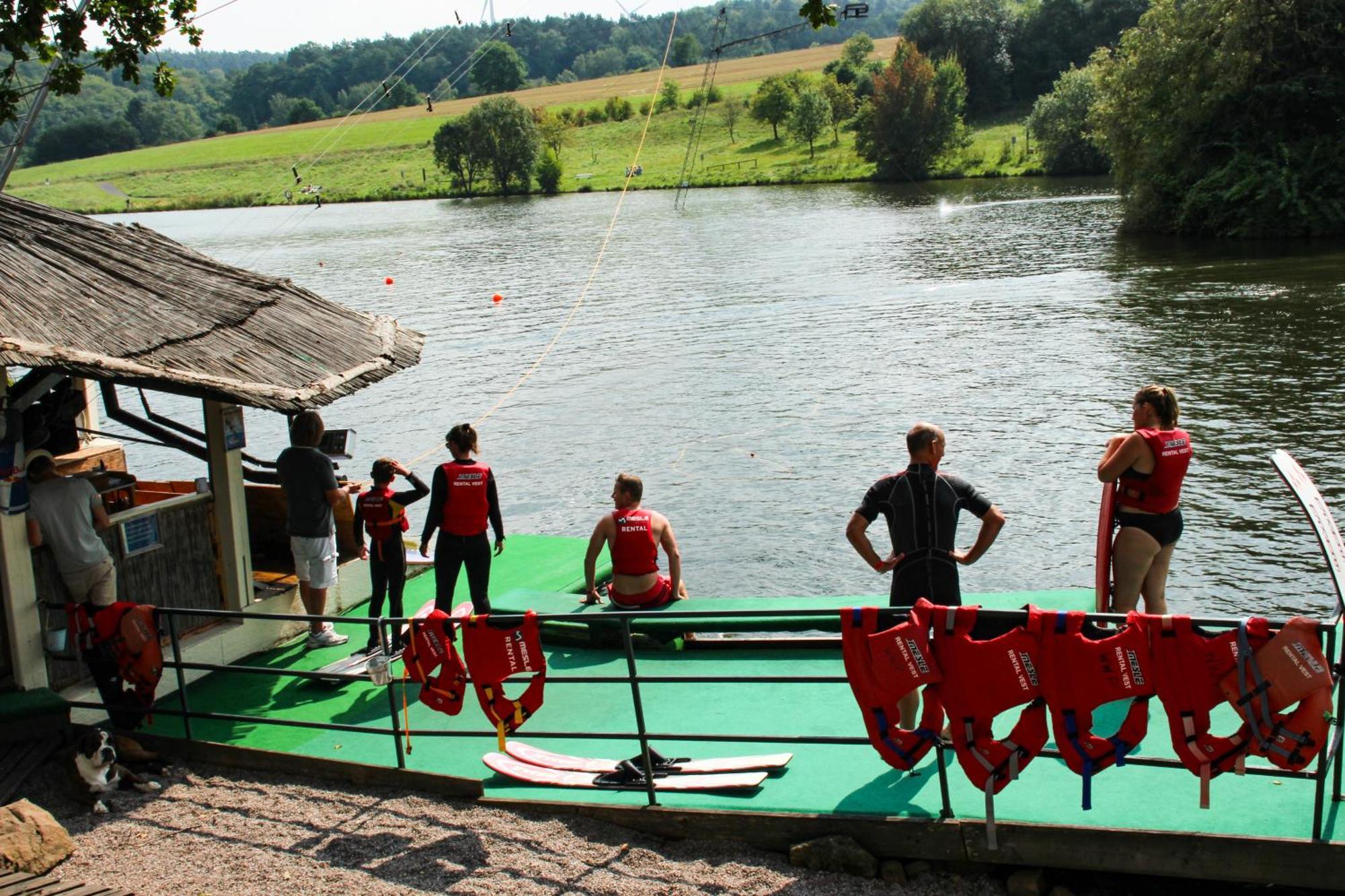 Fh "Baeren Ecke" Am See Im Hessischen Bergland Kirchheim unter Teck Zewnętrze zdjęcie
