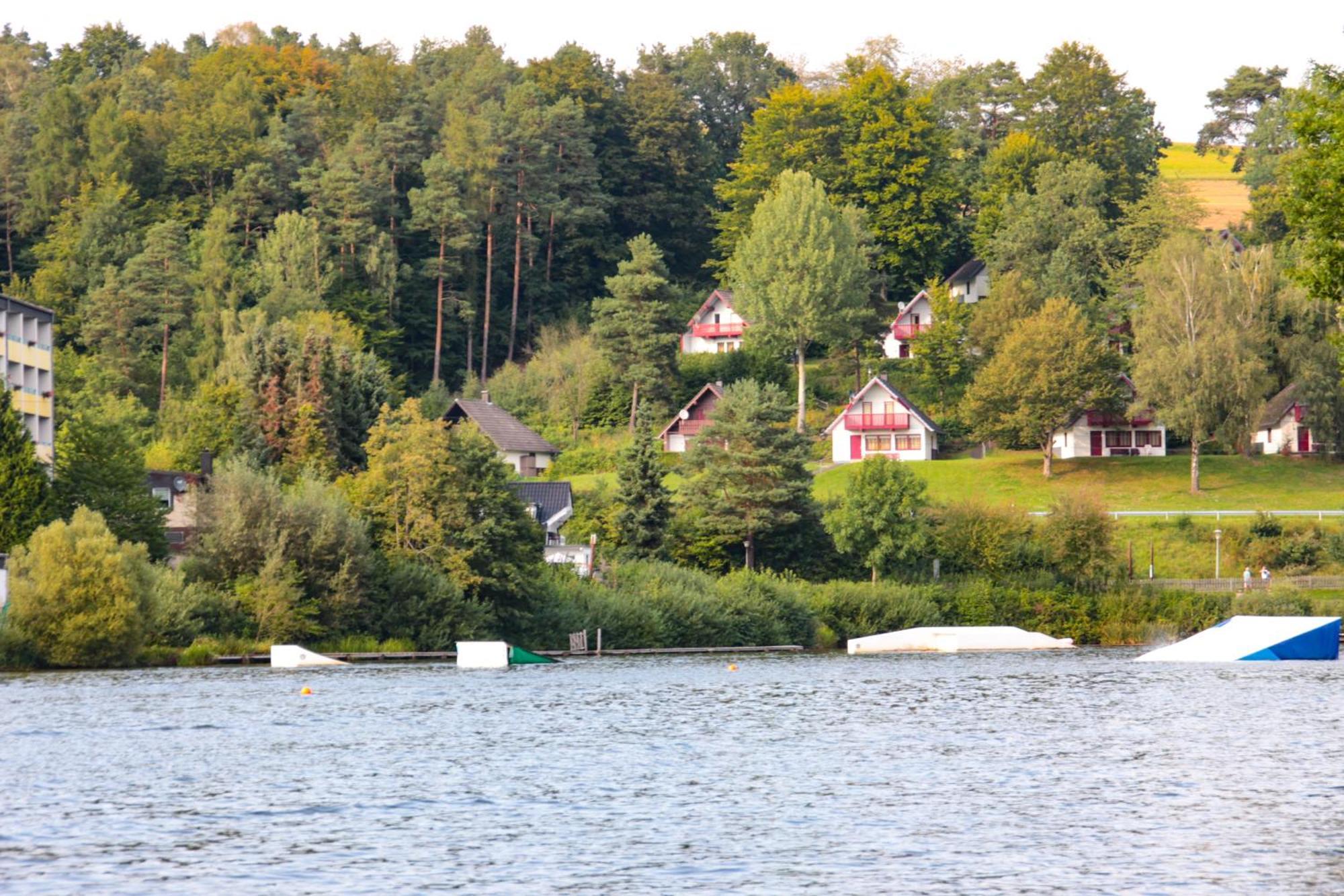 Fh "Baeren Ecke" Am See Im Hessischen Bergland Kirchheim unter Teck Zewnętrze zdjęcie